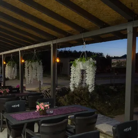 Adria Centar Kocusa Guest house Ljubuski
