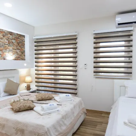 Adria Centar Kocusa 4*